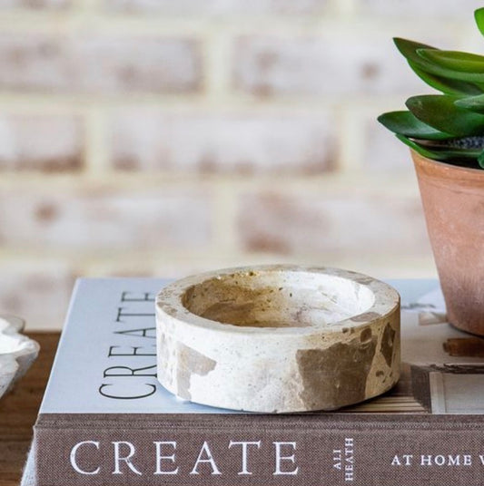 BEIGE ROUND MARBLE TRAY