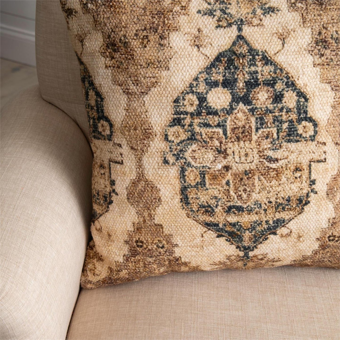 Pillow - Knubby Slub Antique Rug