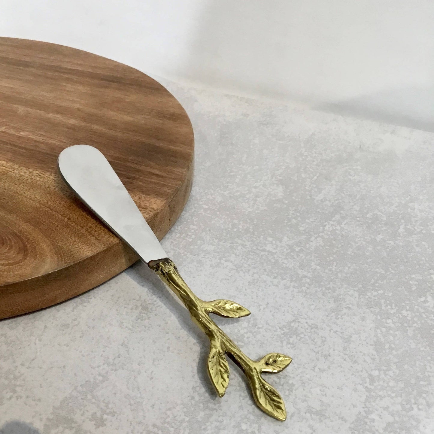 Gold Leaf Bud Handle Spreaders, Set of 4