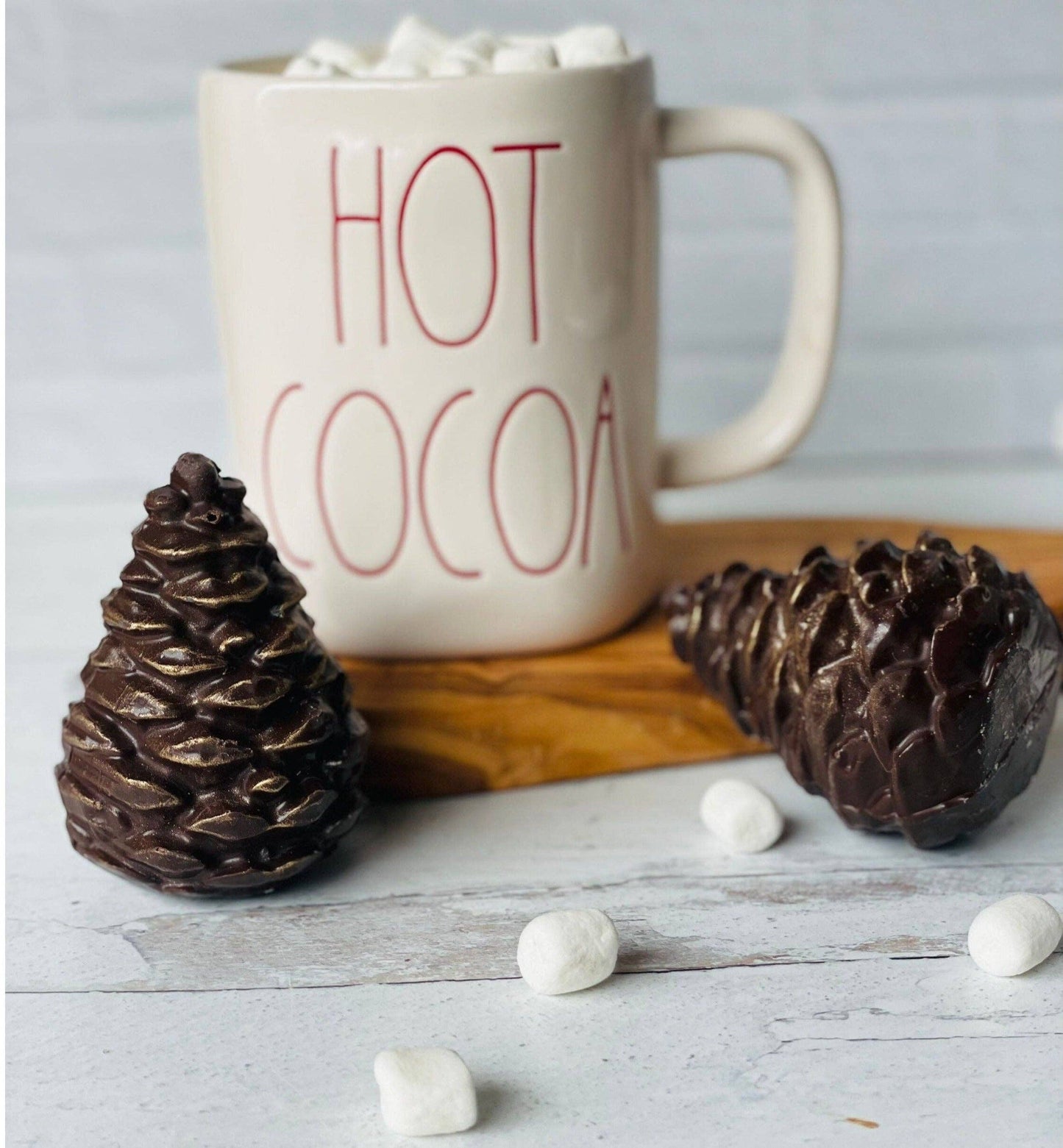 Pine Cone Hot Cocoa Bombs : Milk Chocolate