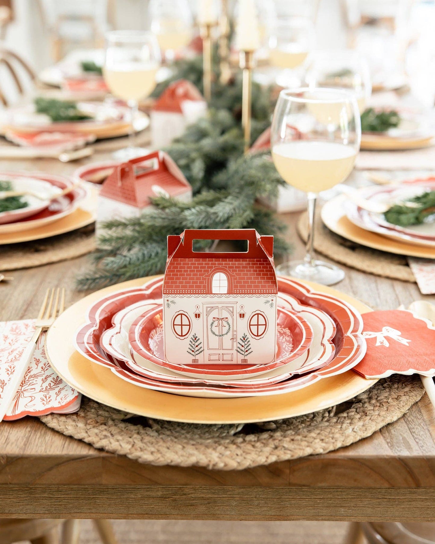 Red Scalloped Cream Lines Plate