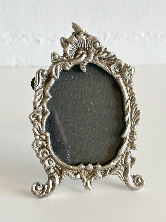 Mini Oval Vintage Style Photo Frame