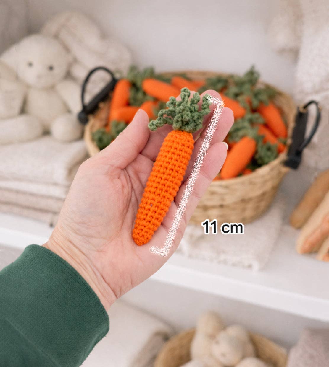 Crochet Pocket Carrots: 1 carrot