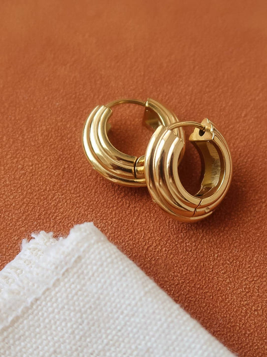 Juliette 18K Gold Non-Tarnish Chunky Hoop Earrings: Yellow Gold