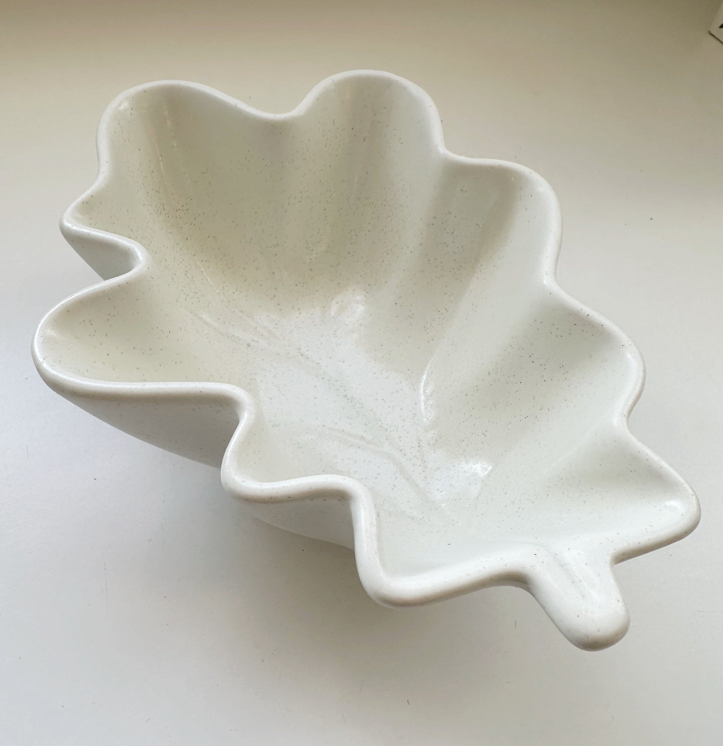 Stoneware Leaf Dish