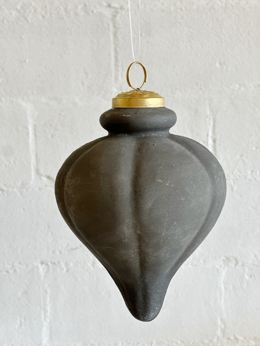 DOGWOOD TEARDROP ORNAMENT