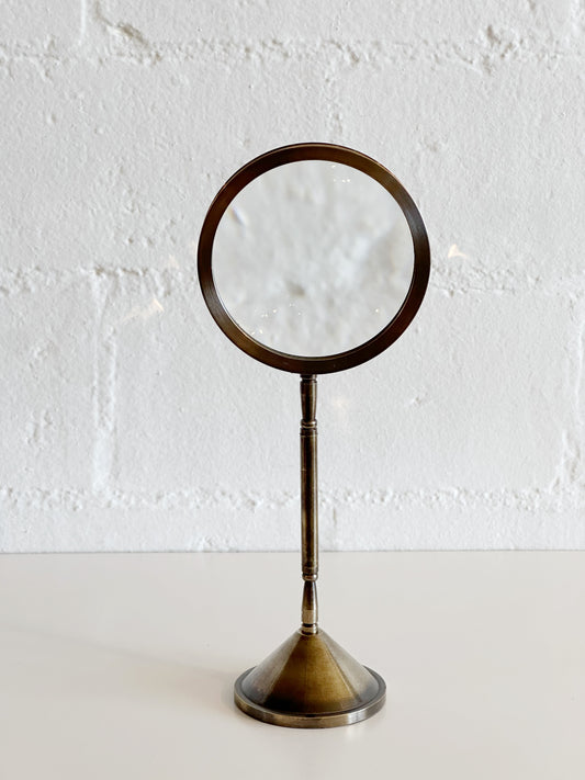 ANTIQUE STYLE BRASS MAGNIFYING GLASS
