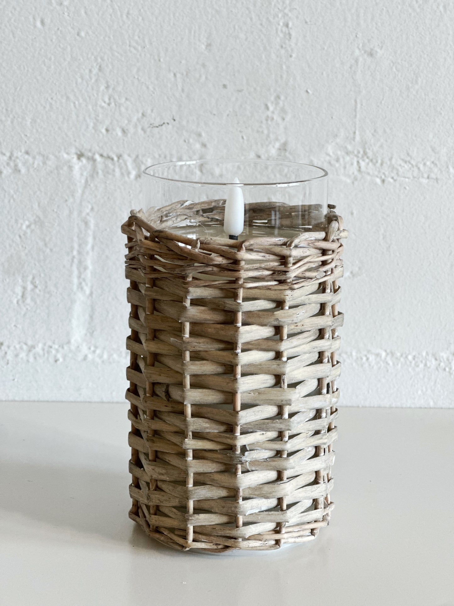 6" LED GLASS/WICKER CANDLE