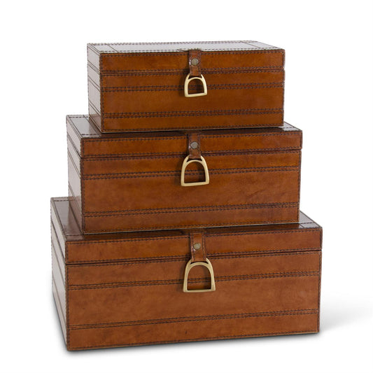 BROWN LEATHER BOX W/STIRRUP LATCH