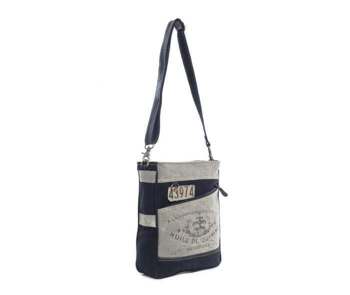 DE QUININE SHOULDER BAG