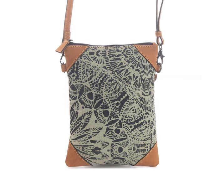 CARMELA SMALL CROSSBODY BAG