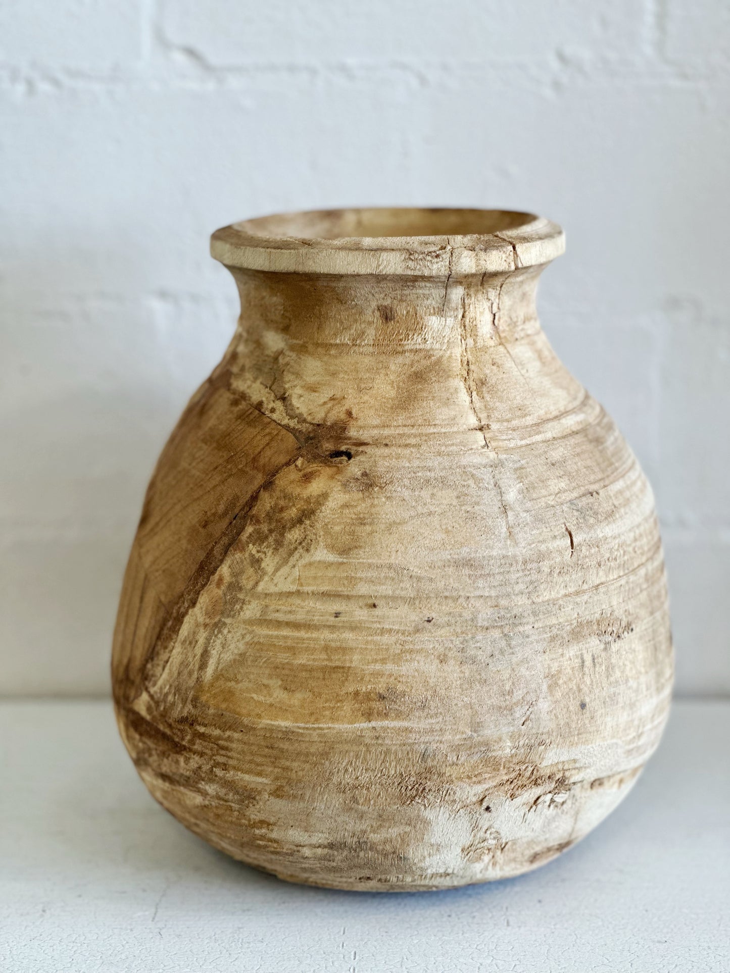 Gujar Water Wood Pot