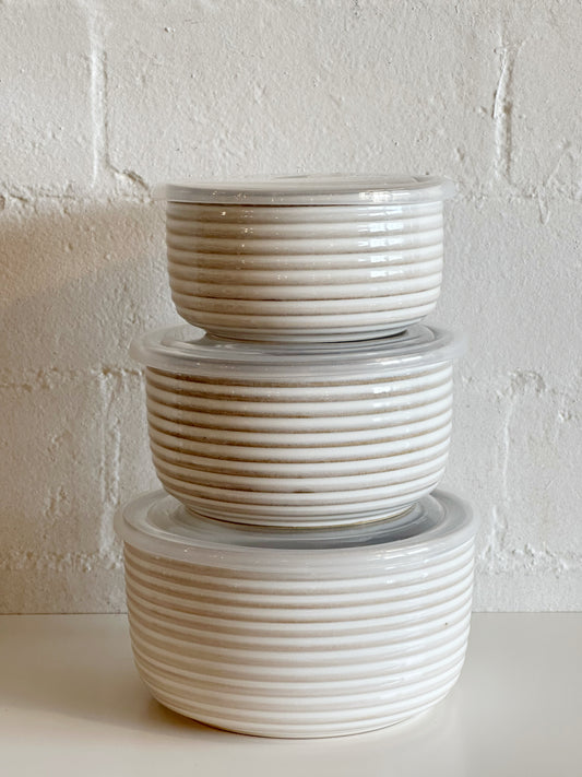 WHITE STRIPE BOWLS WITH LID