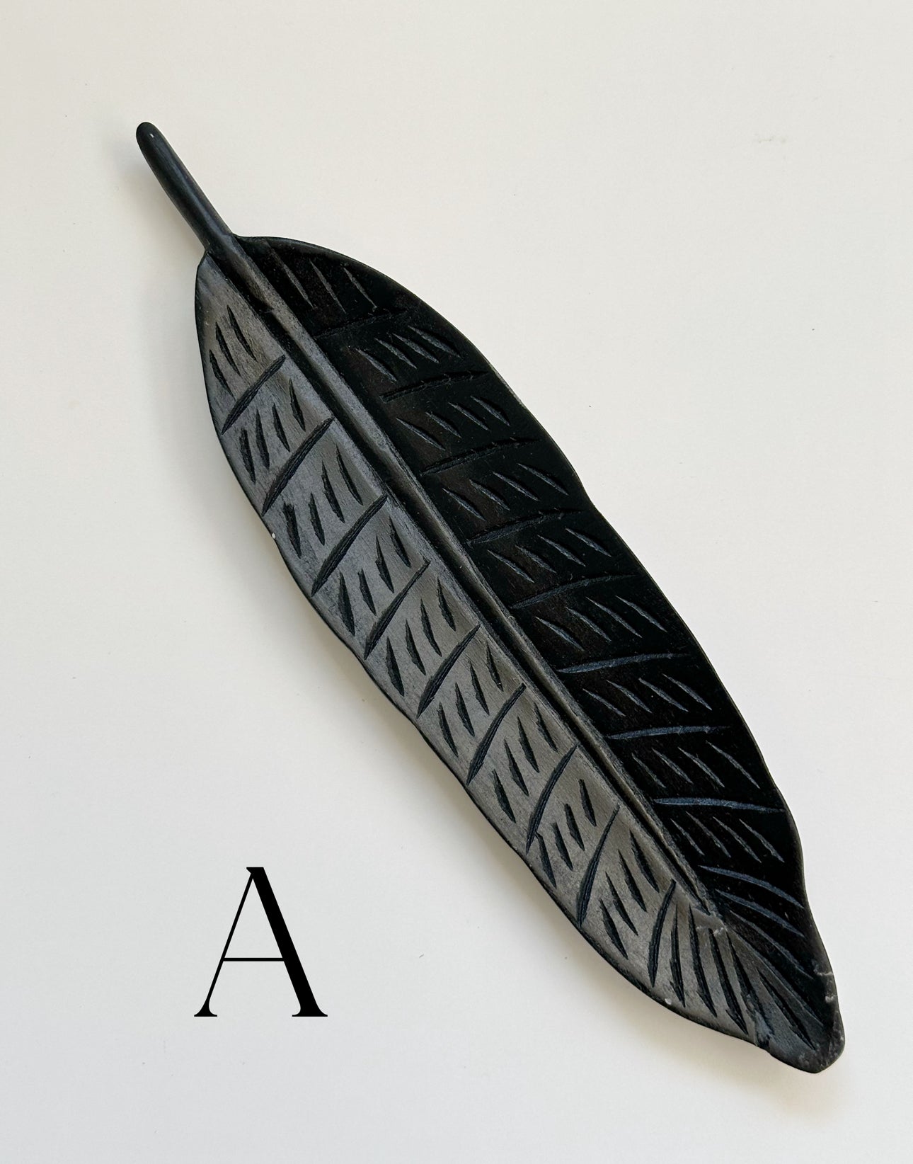 Noir Wood Feather Dish