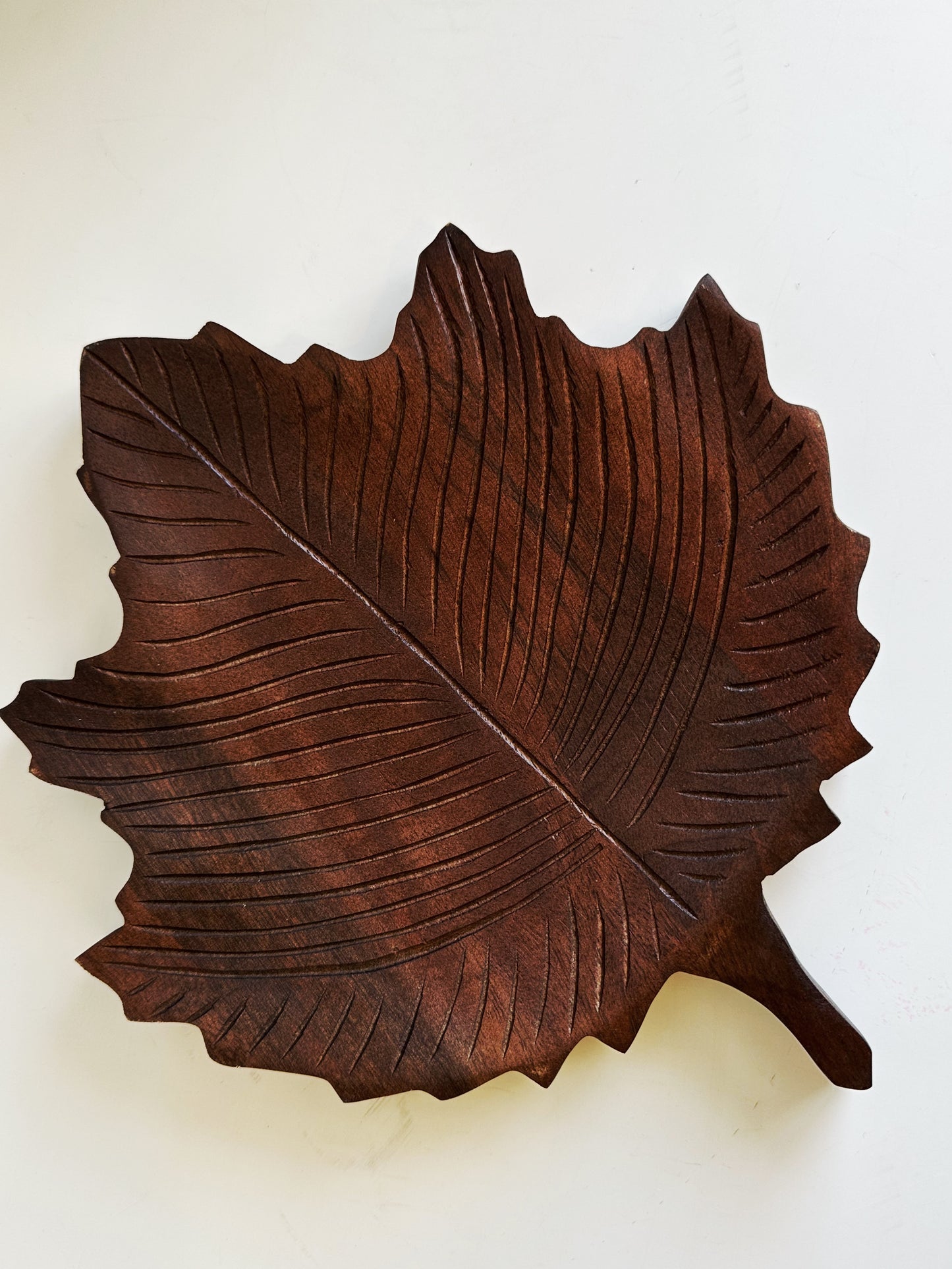 Wood Carved Leaf Tray