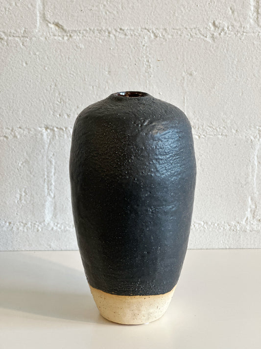 Umbria Ceramic Black Vase