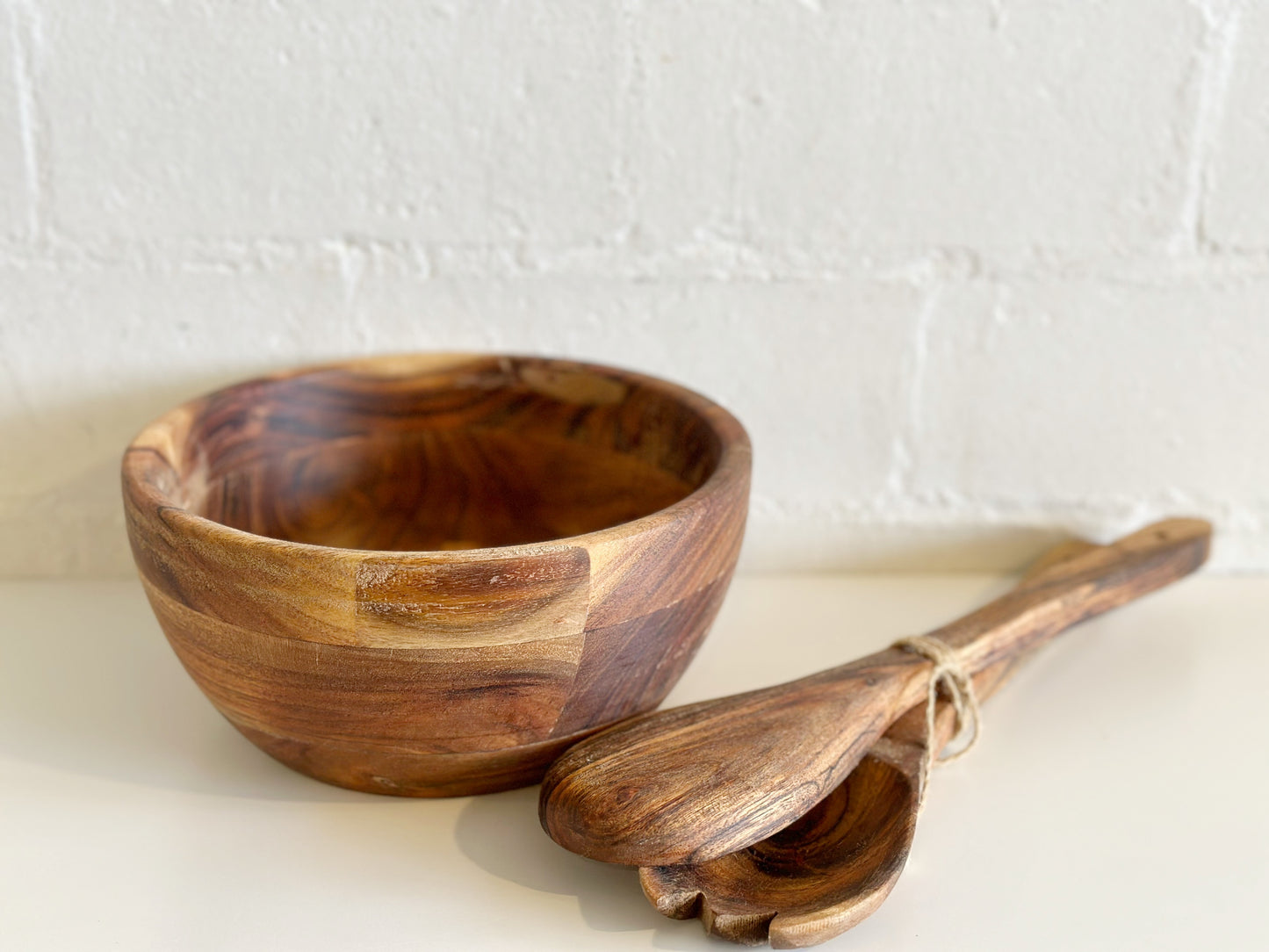 WOOD BOWL W/ SERVING SPOONS