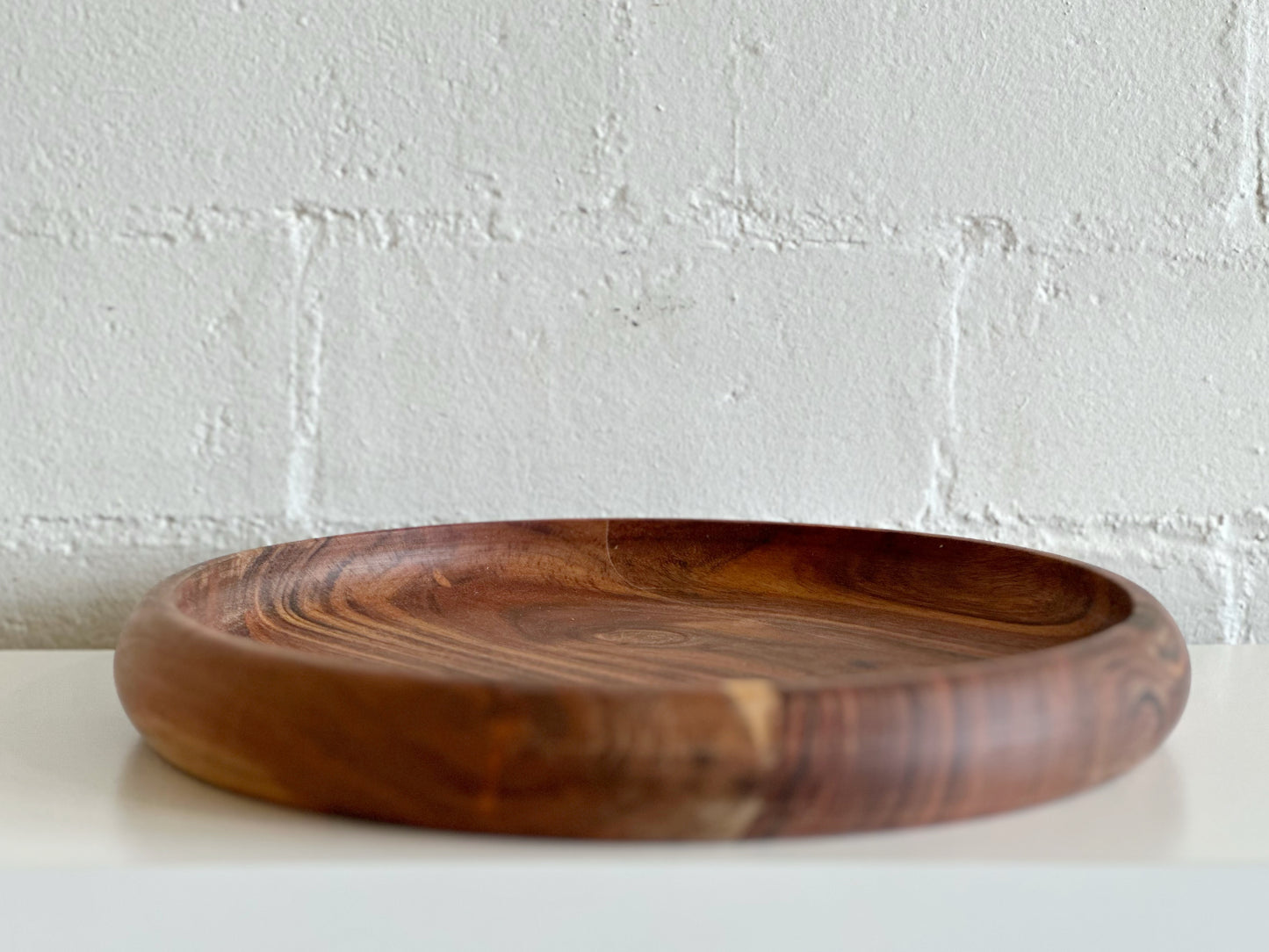 ROUNDED WOOD TRAY