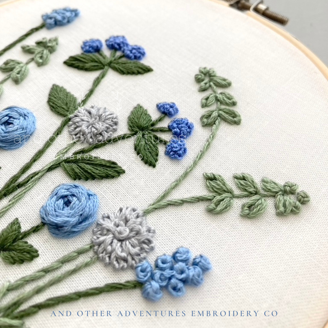 Hand Embroidery Kit  - Jardín in Blue