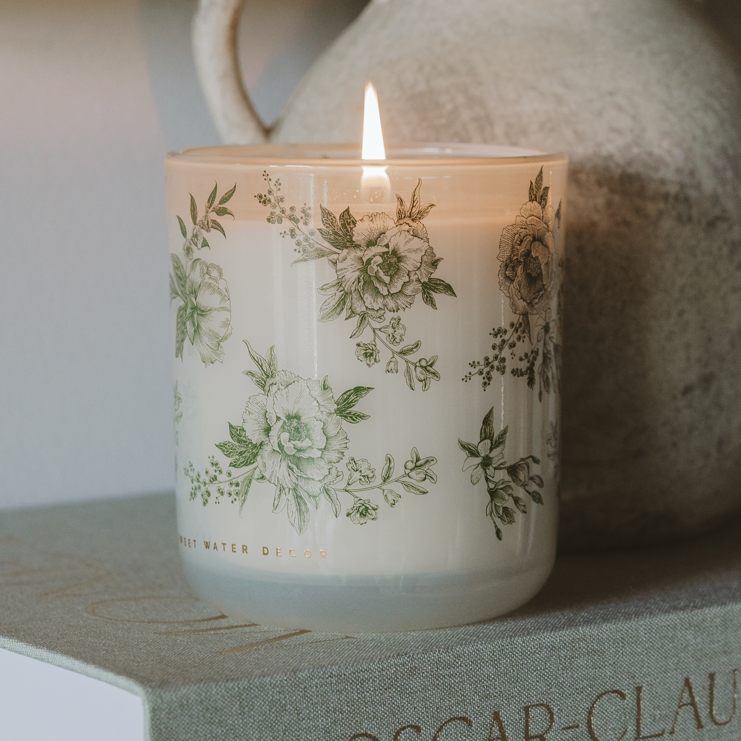 Green Delft 12 oz Soy Candle