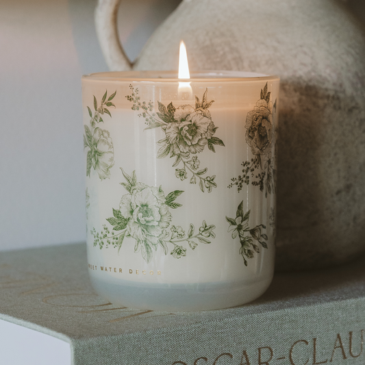 Green Delft 12 oz Soy Candle