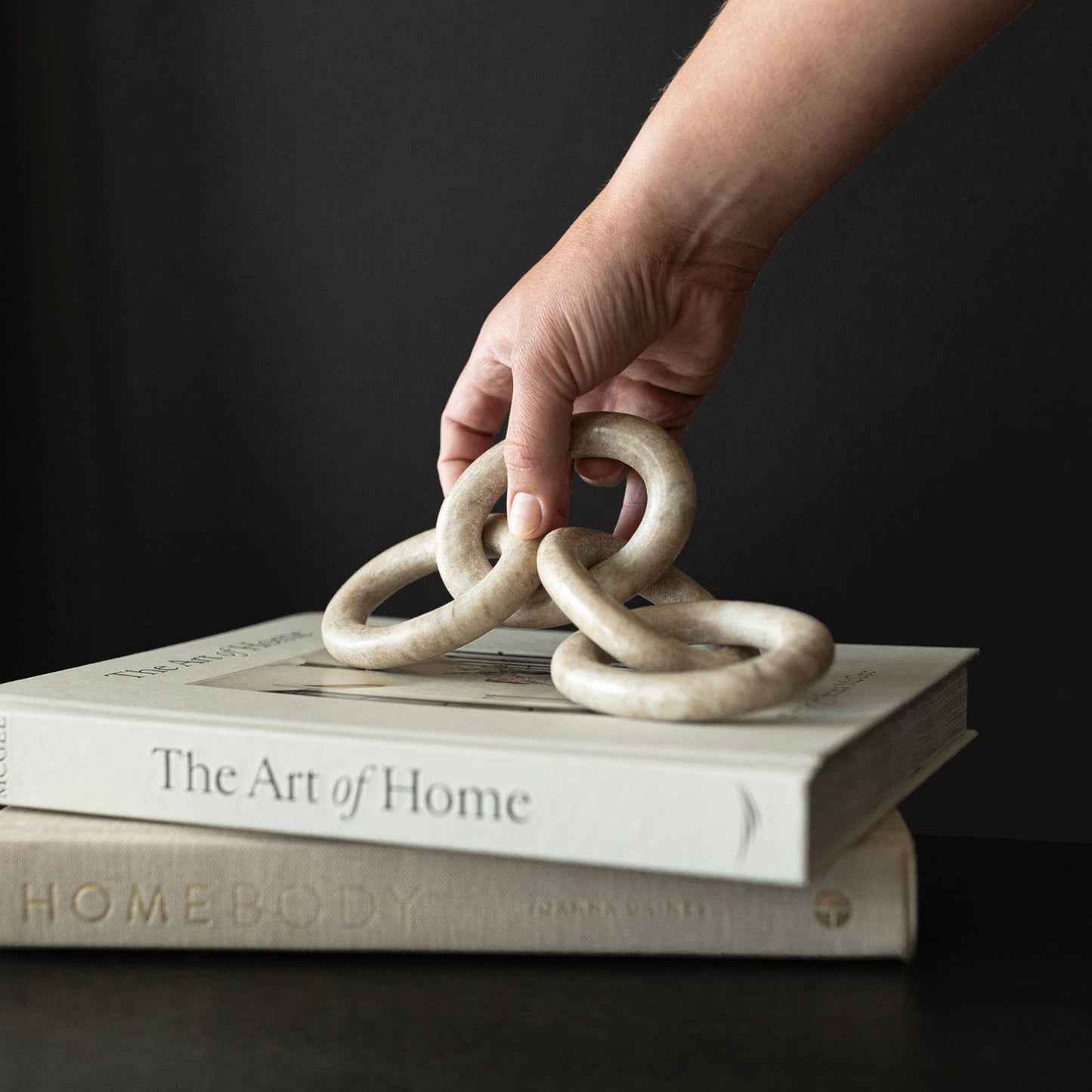 Soren Beige Marble Chain
