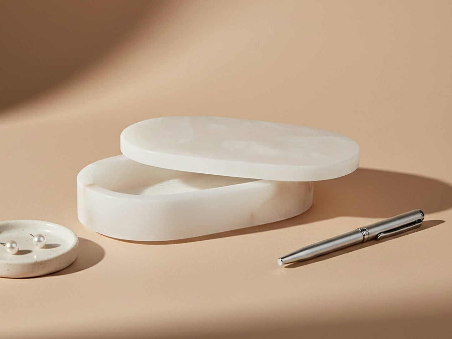 White Alabaster Oval Display Box