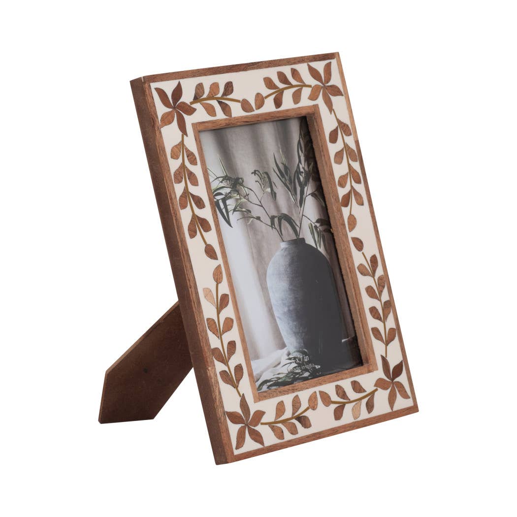 Wood Etched Leaf Inlay Vine Photo Frame - Brown, 5x7 in.