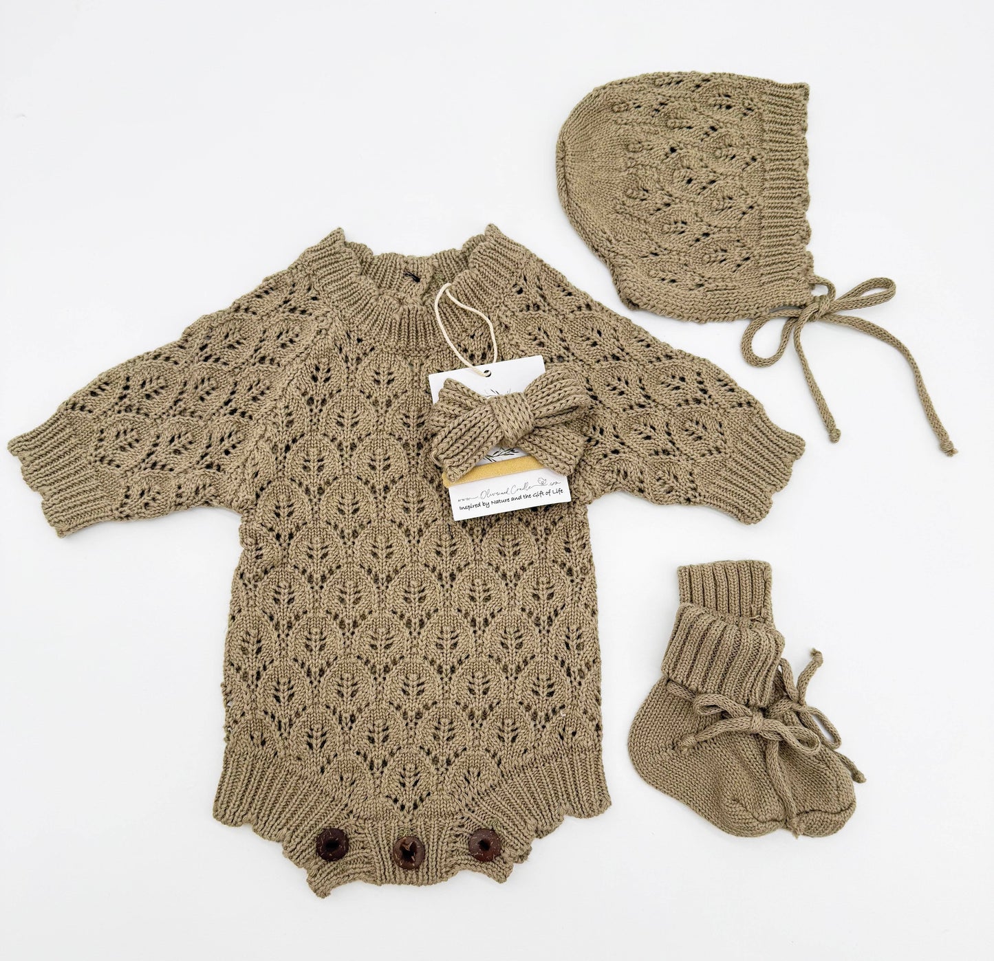 Willow Lacy Romper: 3pc set (romper +booties + bow) / Newborn (NB)
