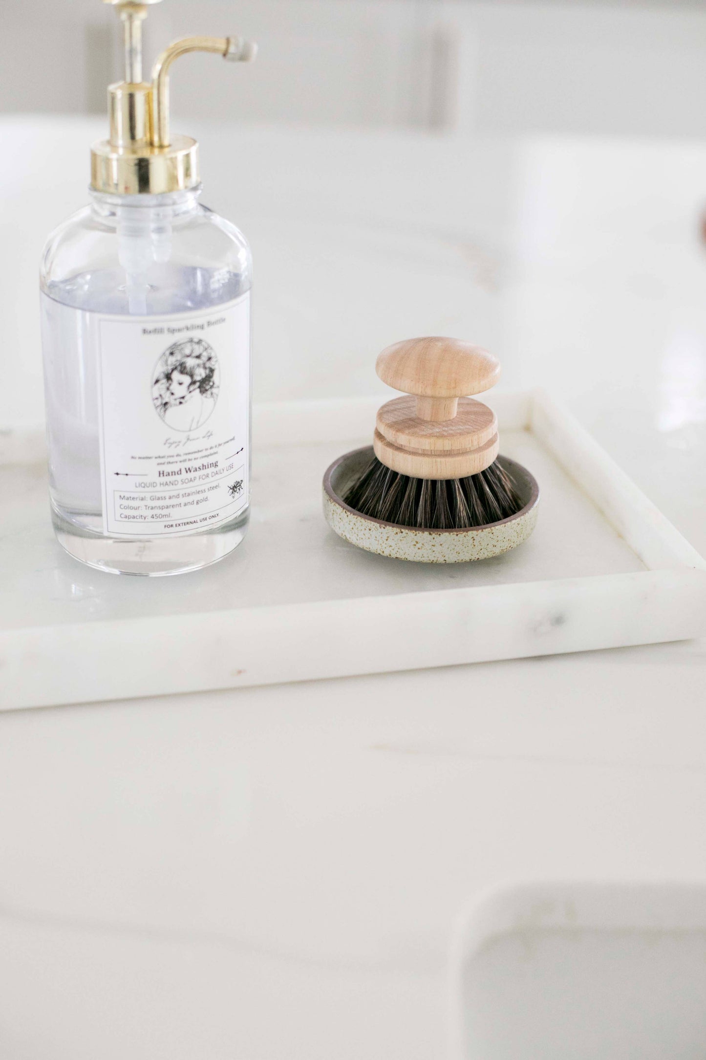 Vintage Wooden Dishwashing Brush: Horsehair