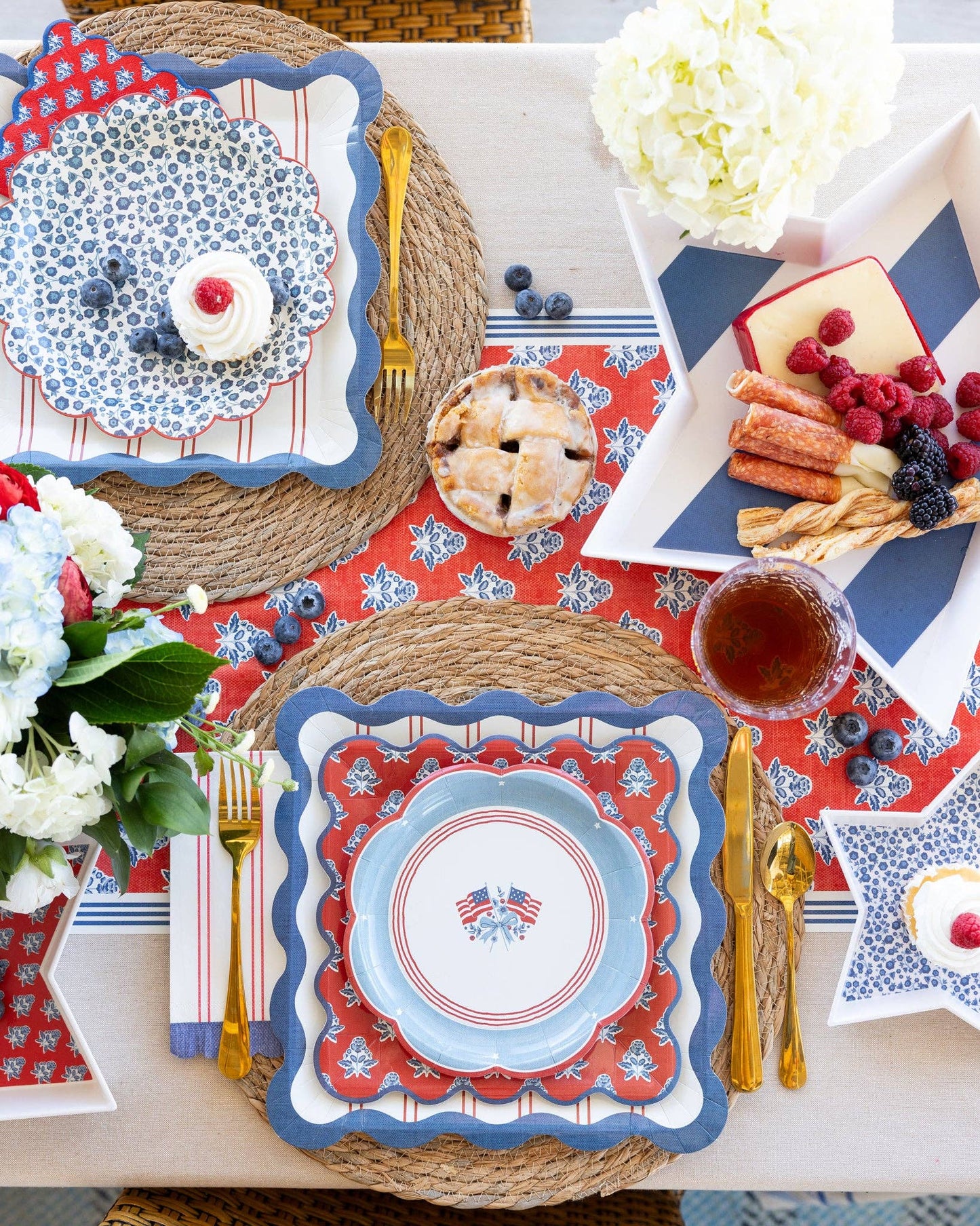 Flag Paper Plate - 8"