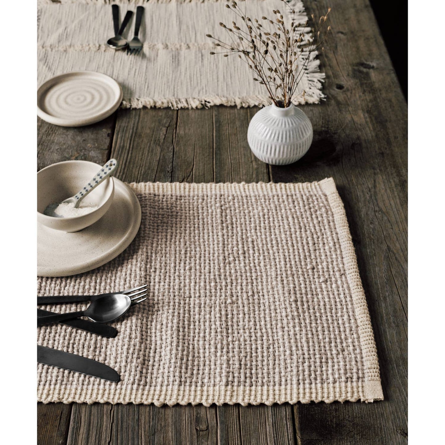 Ravel Table Runner - Ivory