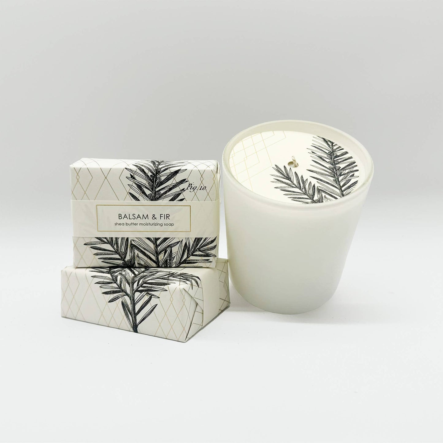 NEW Balsam & Fir Candle in Goldleaf Design