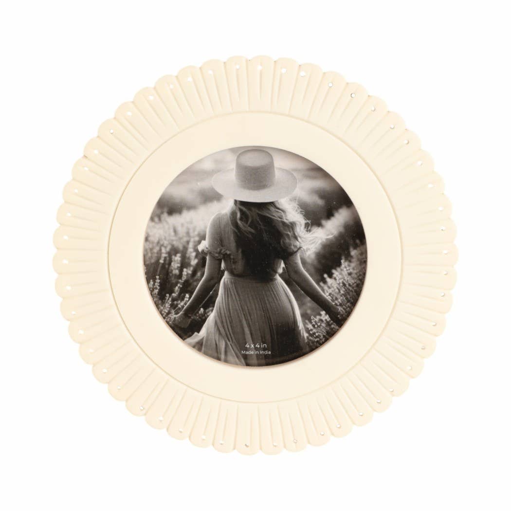 Photo Frame - Ivory Resin Round Solid Etched Petal, 4x4 in.