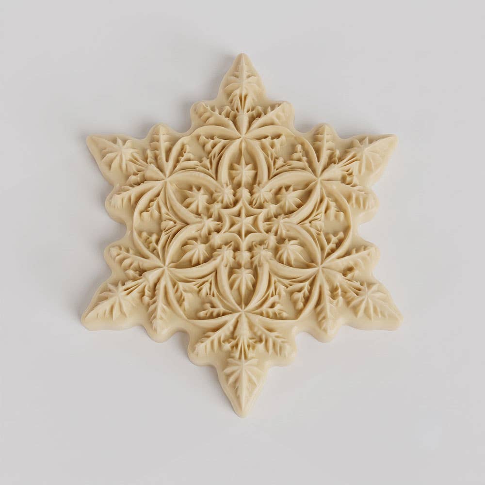 Glistening Snow – Snowflake Chocolate Bite: Milk Chocolate