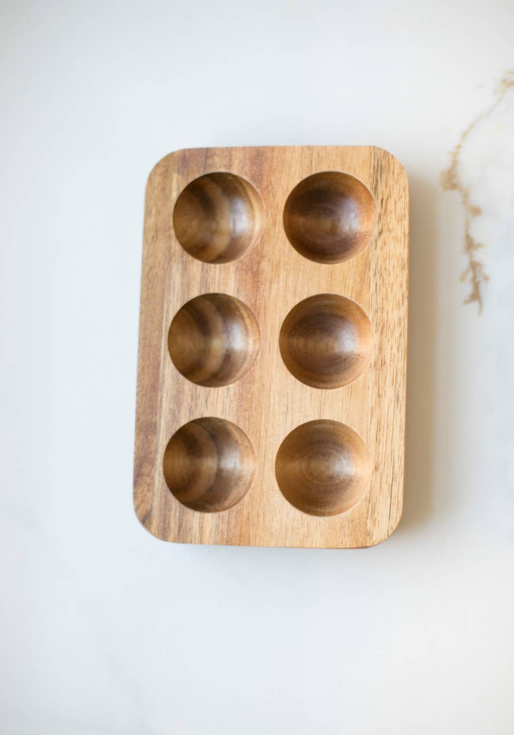 Wooden Egg Holder: 4 holes