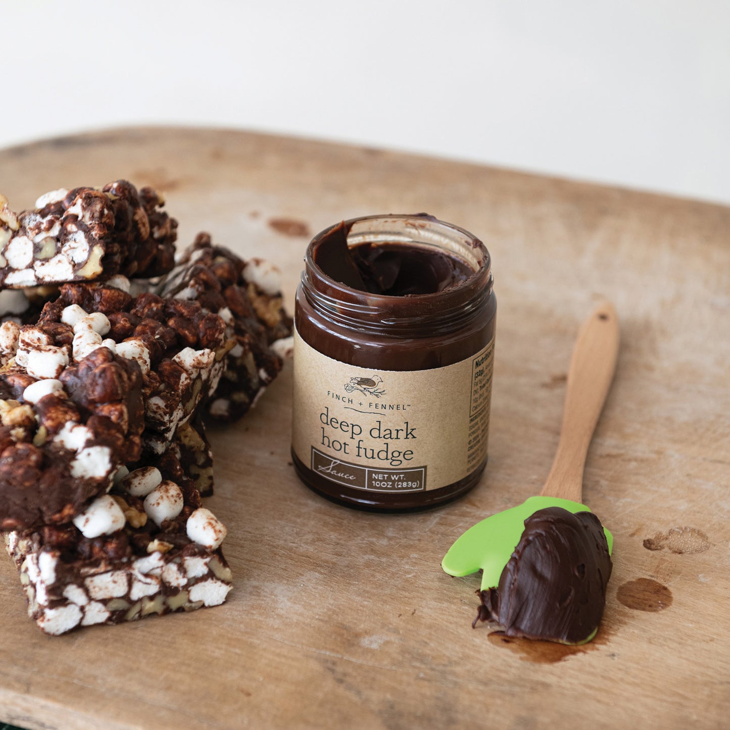 10 oz. Deep Dark Hot Fudge Sauce