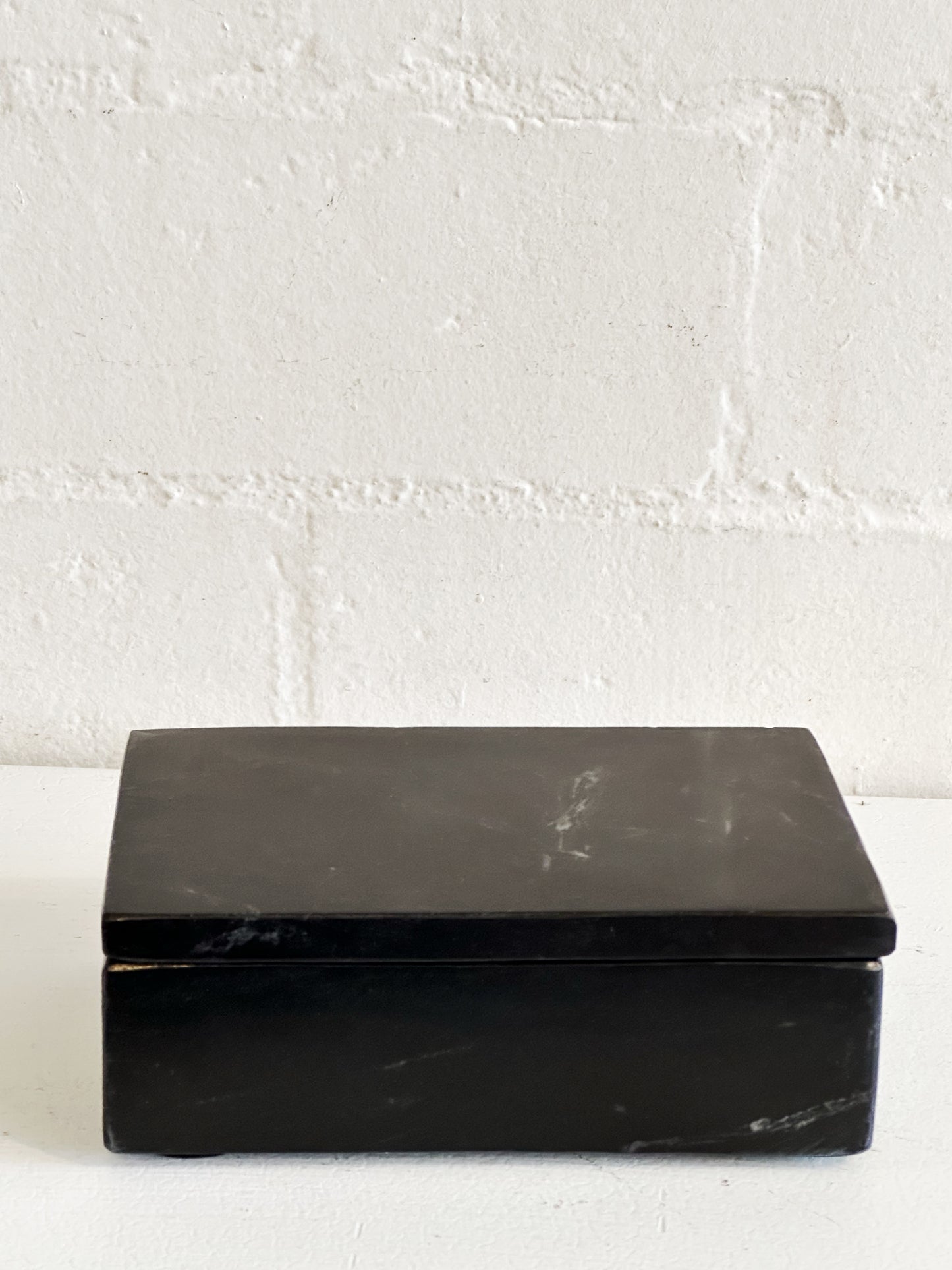 Black Marble Box