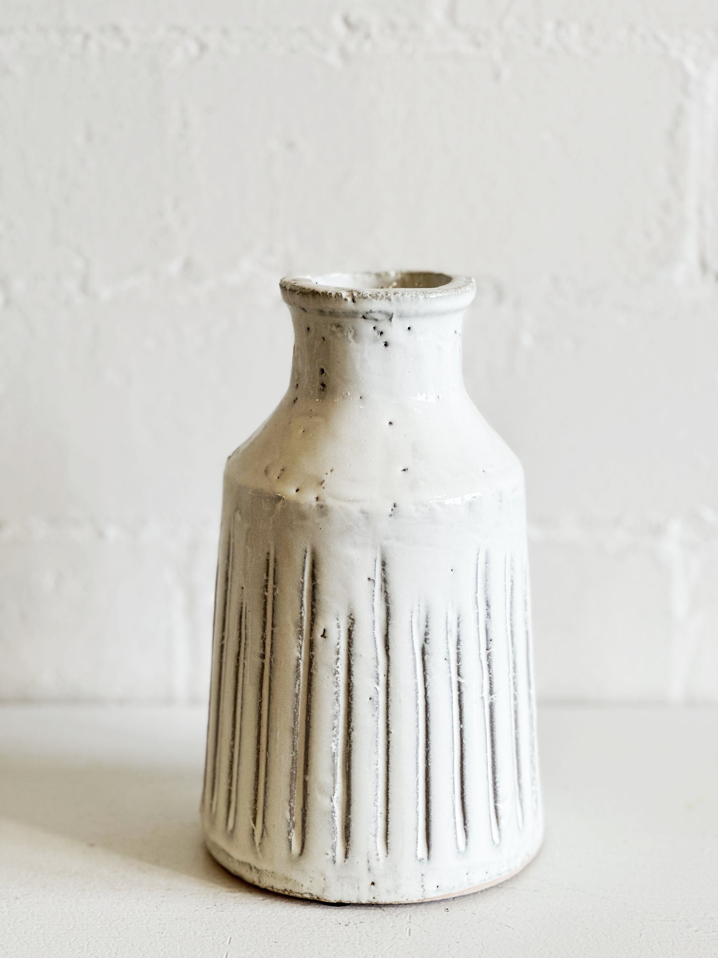 White Stripe Pottery Vase