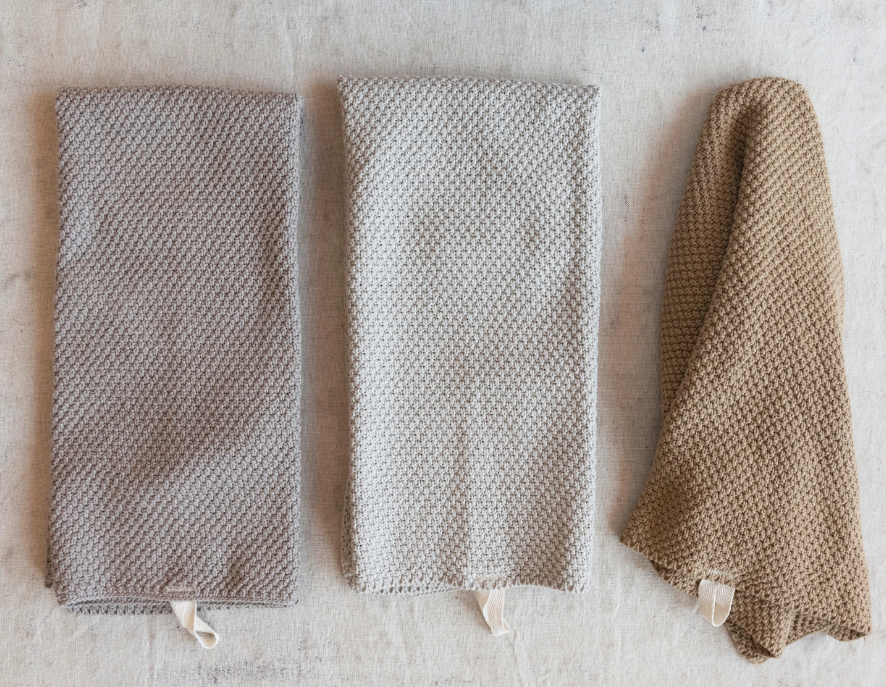 Cotton knit towel