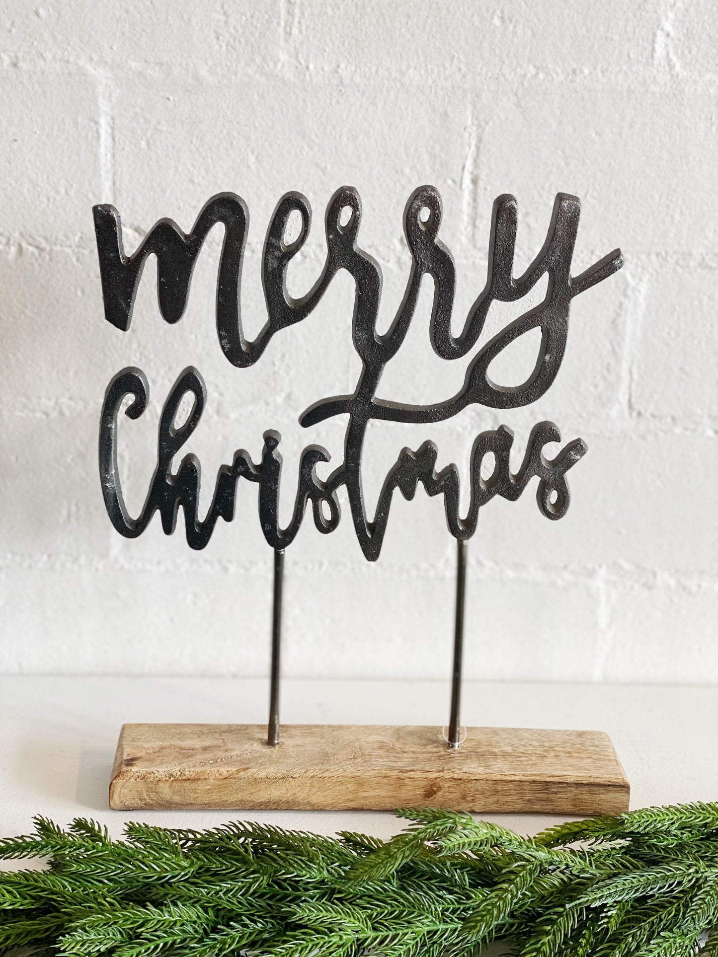MERRY CHRISTMAS TABLETOP SIGN