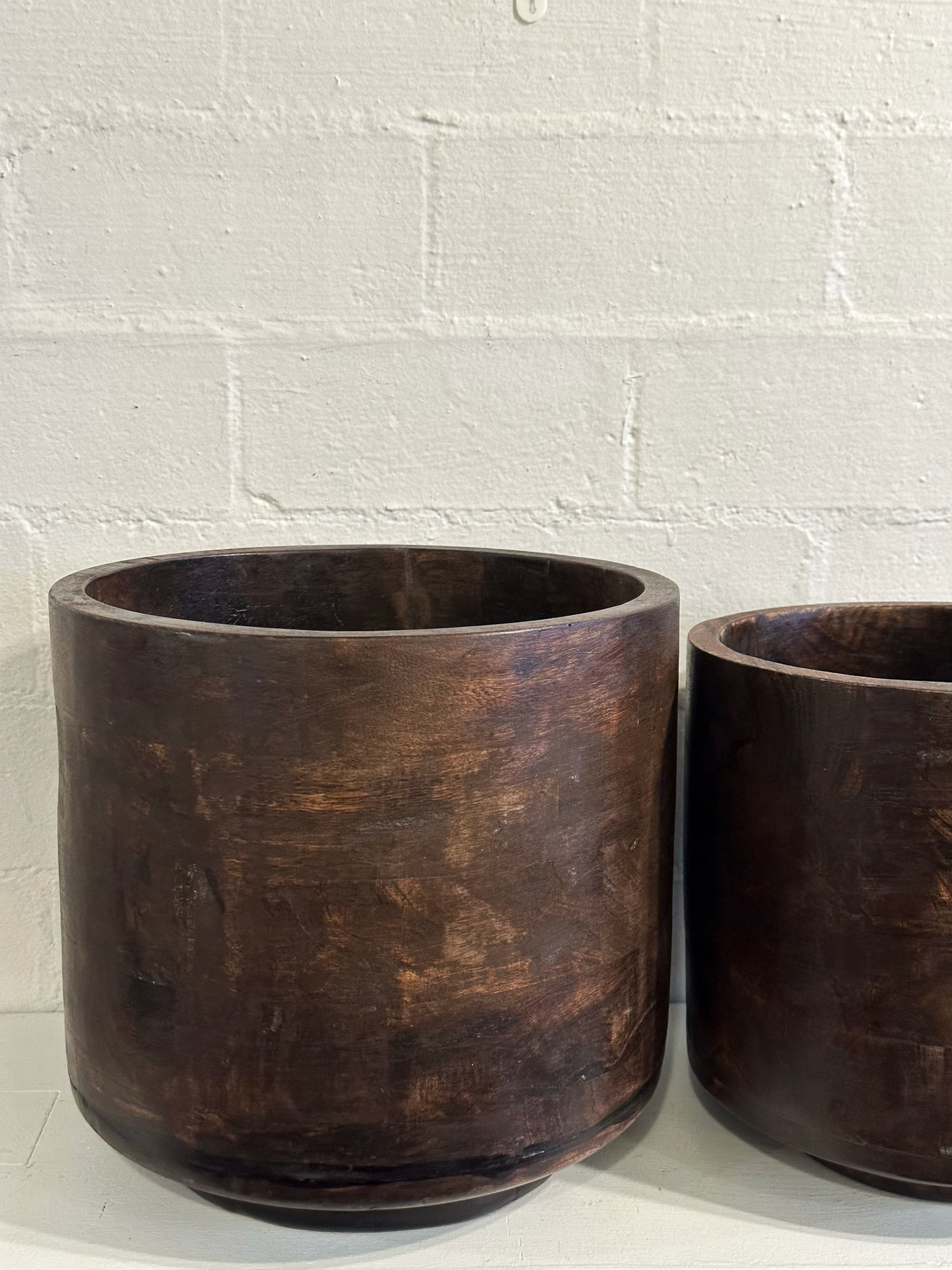 Bungalow Wooden Pots