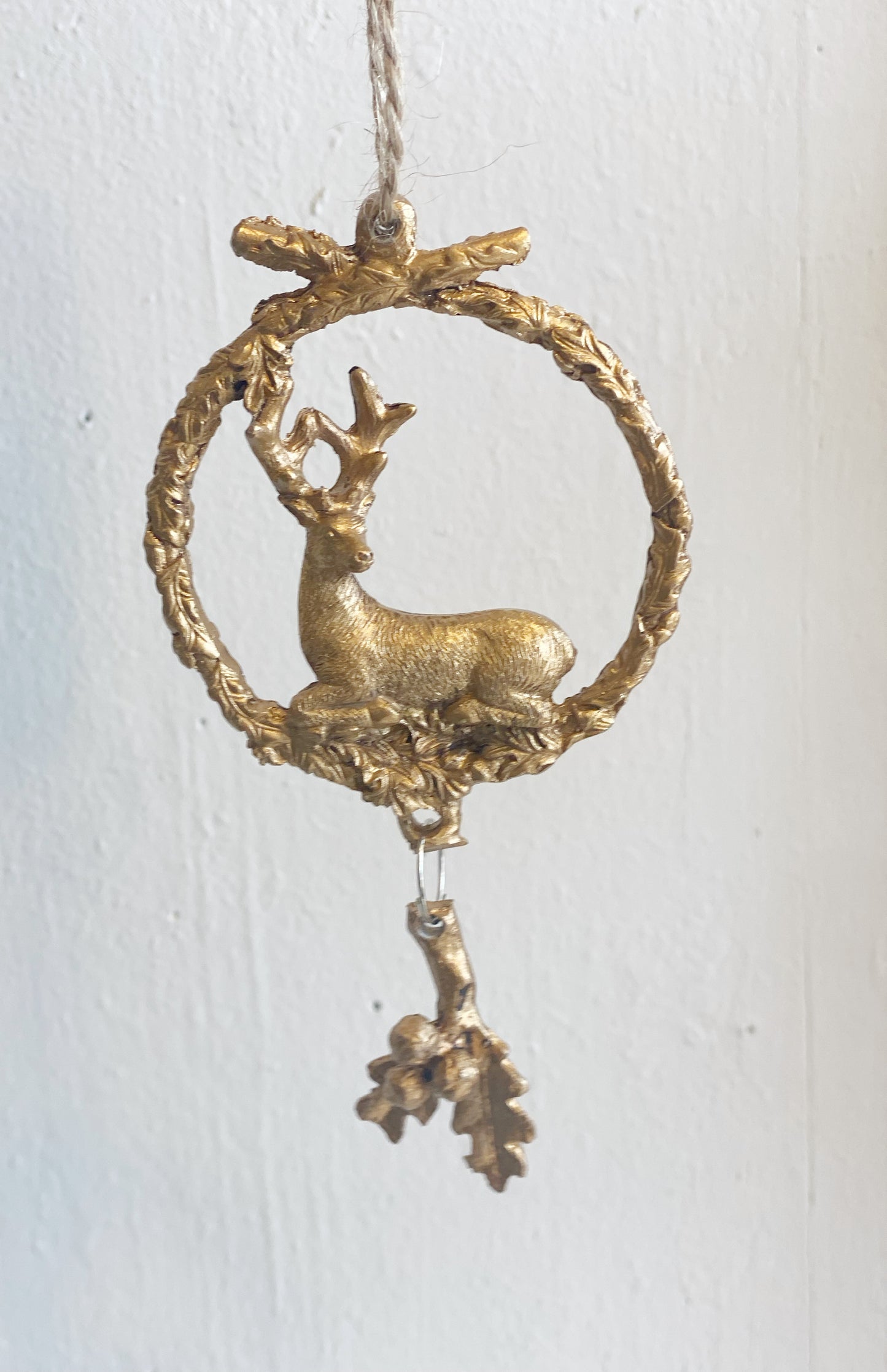 Wreath/Deer Ornament