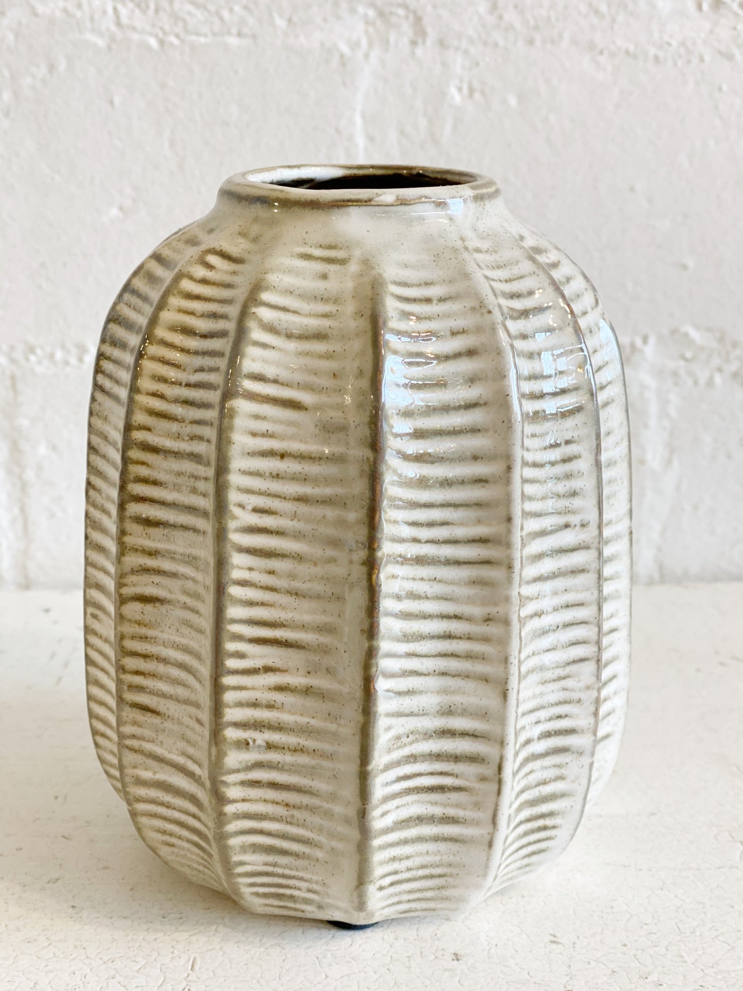 Line Pattern Vase