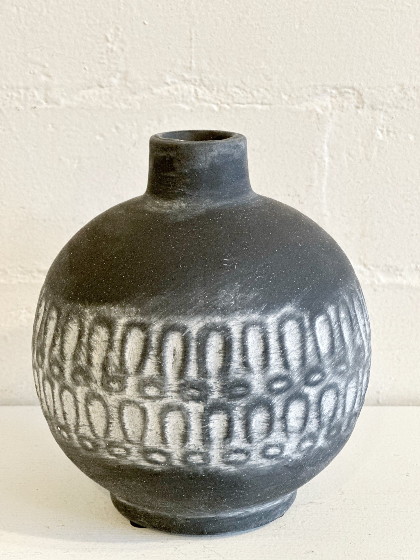 BLACK BOHO PRINT VASE