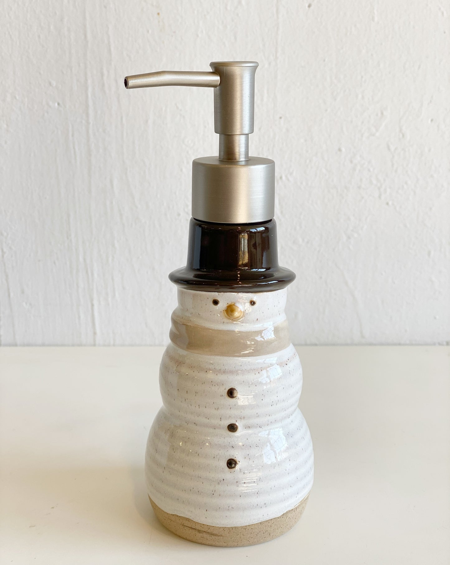 Snowman ceramic soap pump