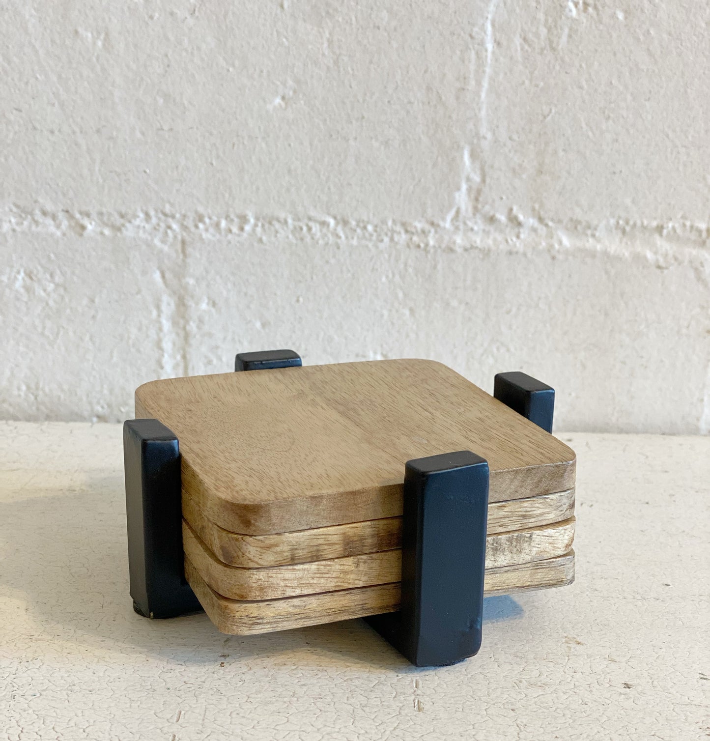 WOOD COASTERS SET OF 4 WITH STAND