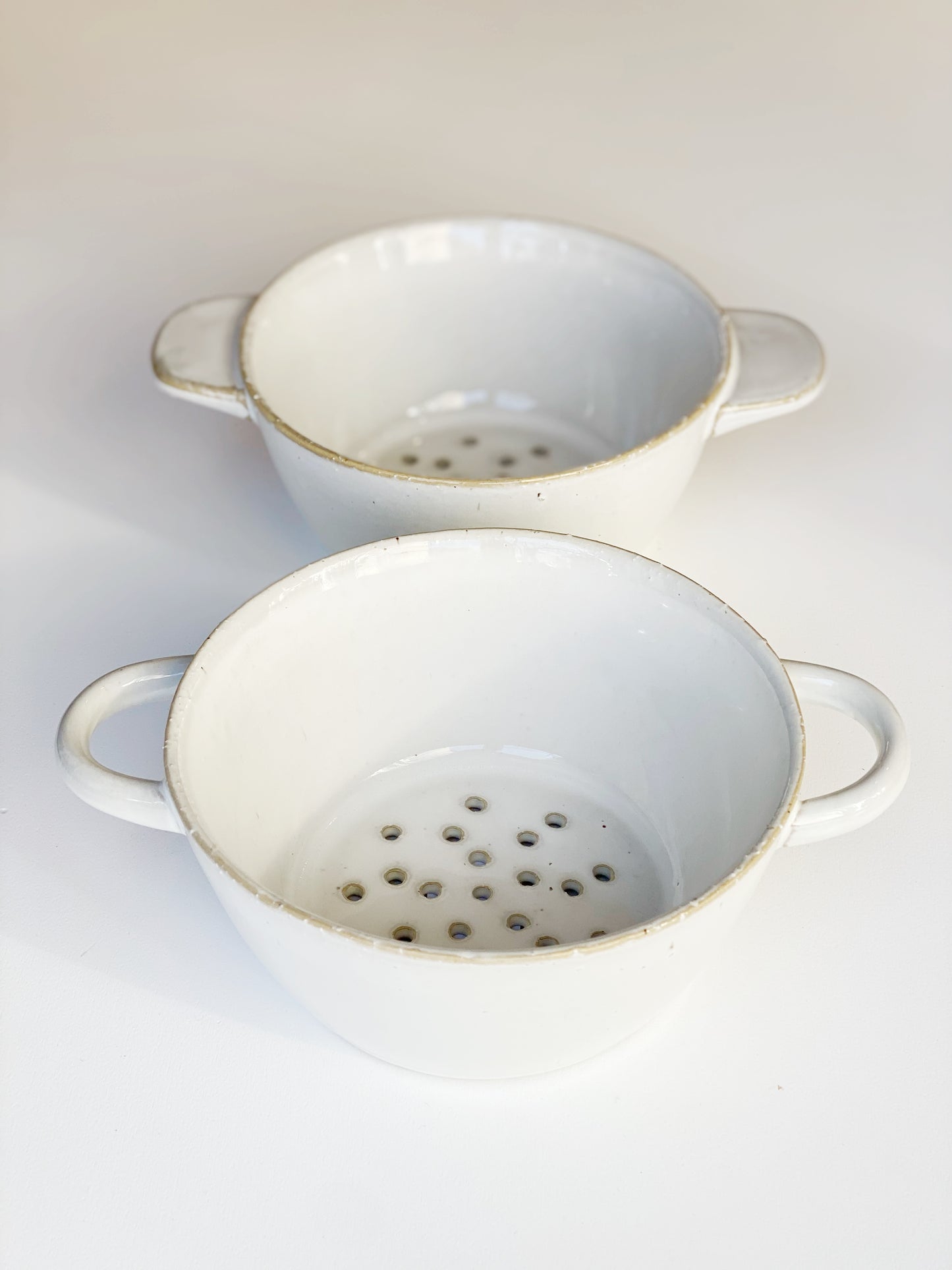 DECORATIVE COLANDER