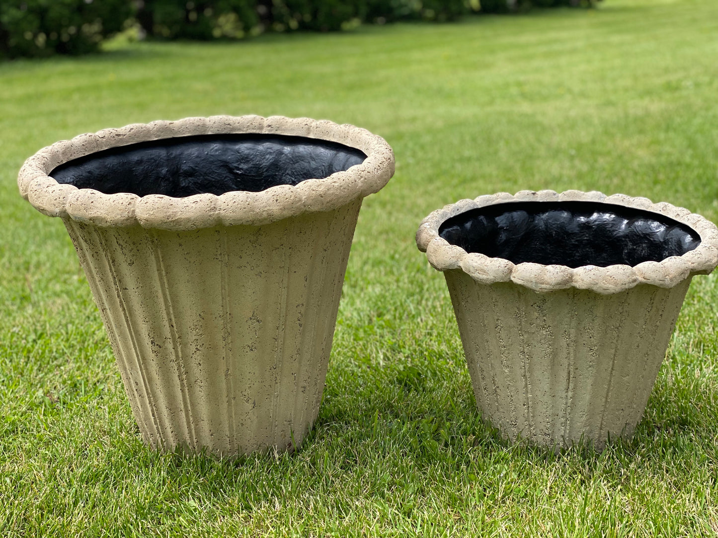 Antique Style Planter Pot